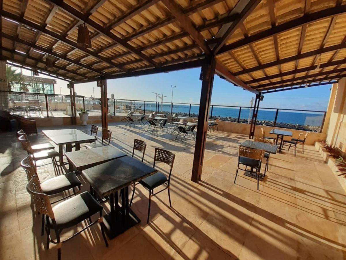 205 Flat Mobiliado Com Vista Lateral Mar Na Praia De Iracema Fortaleza (Ceara)