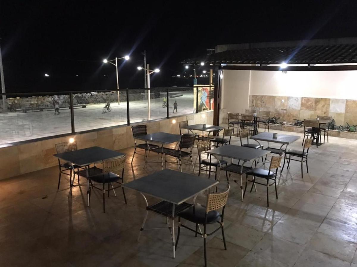 205 Flat Mobiliado Com Vista Lateral Mar Na Praia De Iracema * Fortaleza (Ceara)