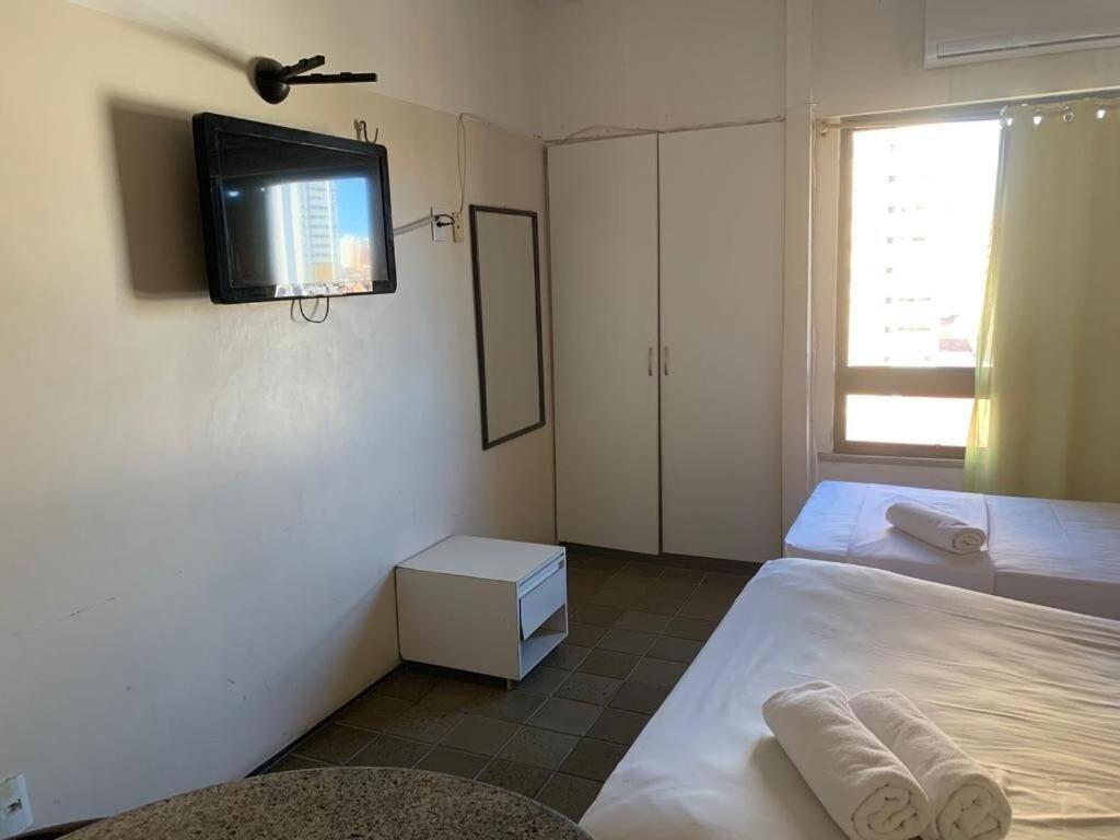 Apartamento 205 Flat Mobiliado Com Vista Lateral Mar Na Praia De Iracema Fortaleza (Ceara)
